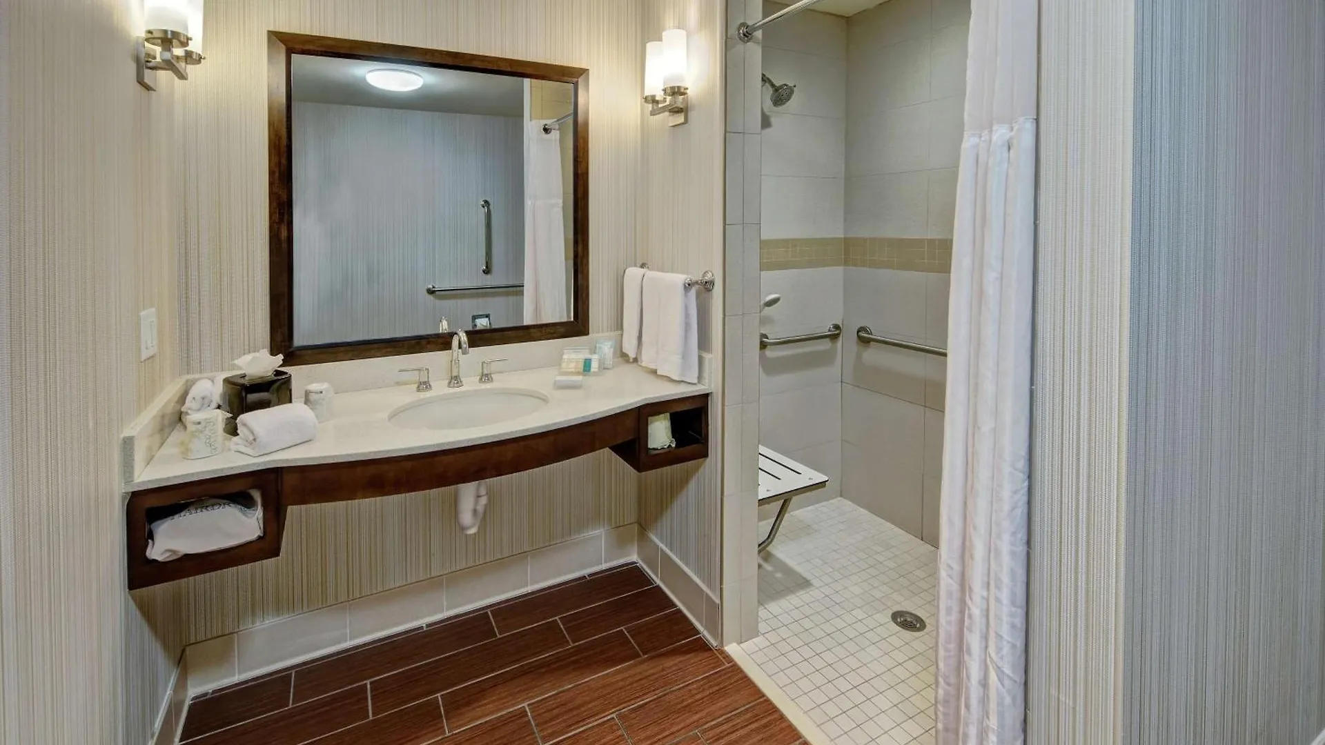 Hilton Garden Inn Memphis/Wolfchase Galleria Hotel